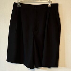 Tofy High Waisted Pleated Dress Shorts Pockets Size 14 Black USA.